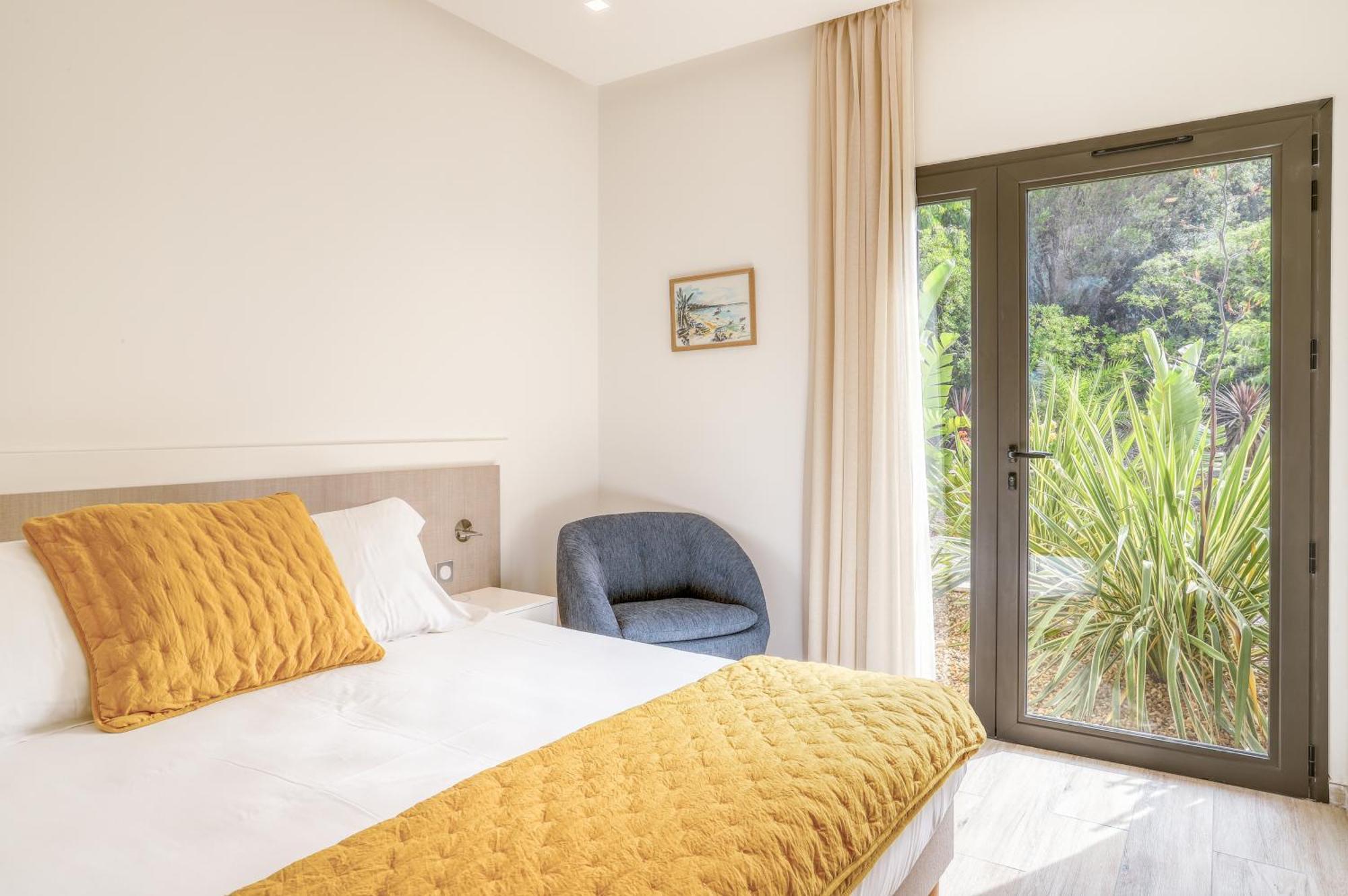 Akwabay - Les Villas Du Cap Le Lavandou Exterior photo